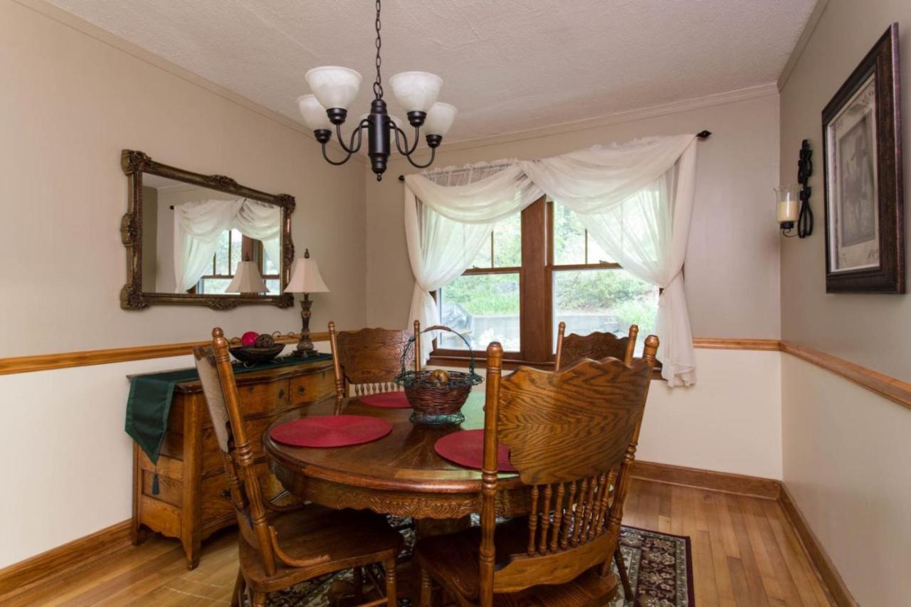 Chimney View Villa Лейк Люр Екстериор снимка